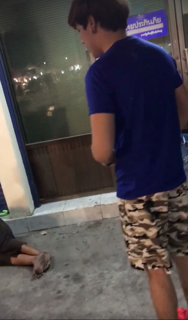 ดราม่าหนุ่มให้เงินคนจรจัด