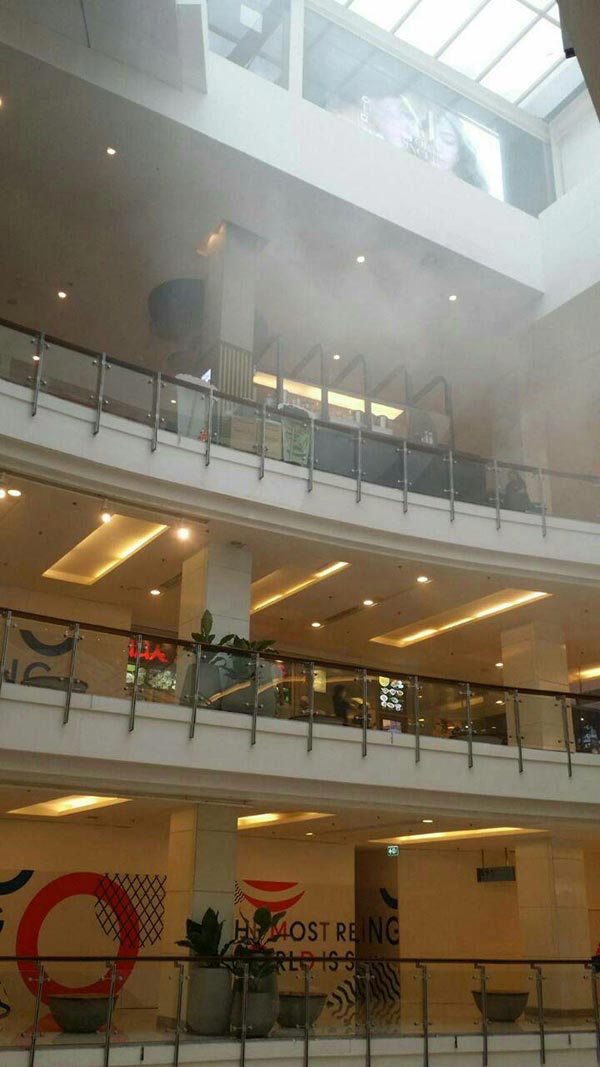 ไฟไหม้เซ็นทรัลเวิลด์