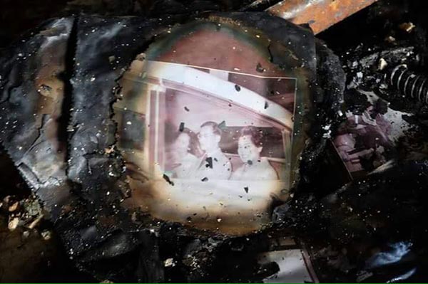 พระบรมฉายาลักษณ์ในหลวง