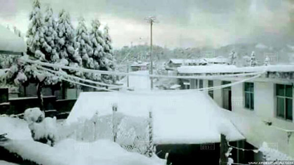 เมืองกะฉิ่นของพม่า หิมะตกหนักในรอบ 50 ปี