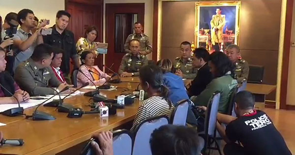 กินน้ำมนต์ตาย