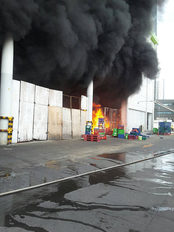 ไฟไหม้บิ๊กซีสะพานควาย