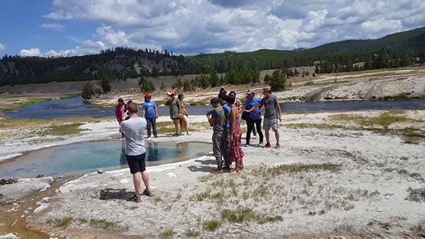 ดราม่าเยลโลว์สโตน