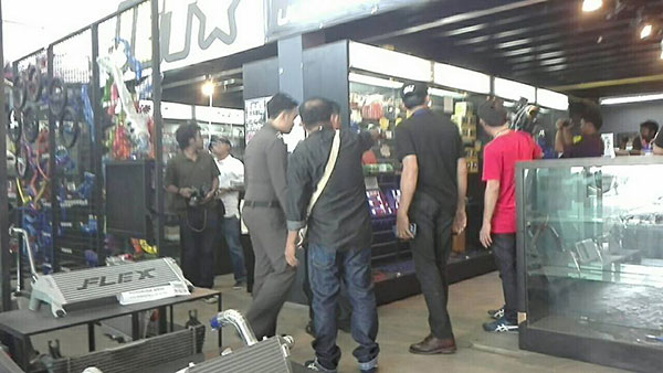 ทายาทน้ำเต้าทอง ขายอะไหล่แต่งรถละเมิดสิทธิ์