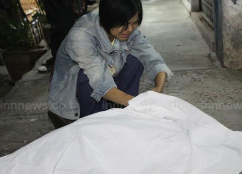 พนักงานบริษัทวิศวไทย กระโดดหอพักชั้น 3 เสียชีวิต