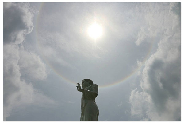 อาจารย์อ้อย เจ้าสำนักเตโชวิปัสสนา