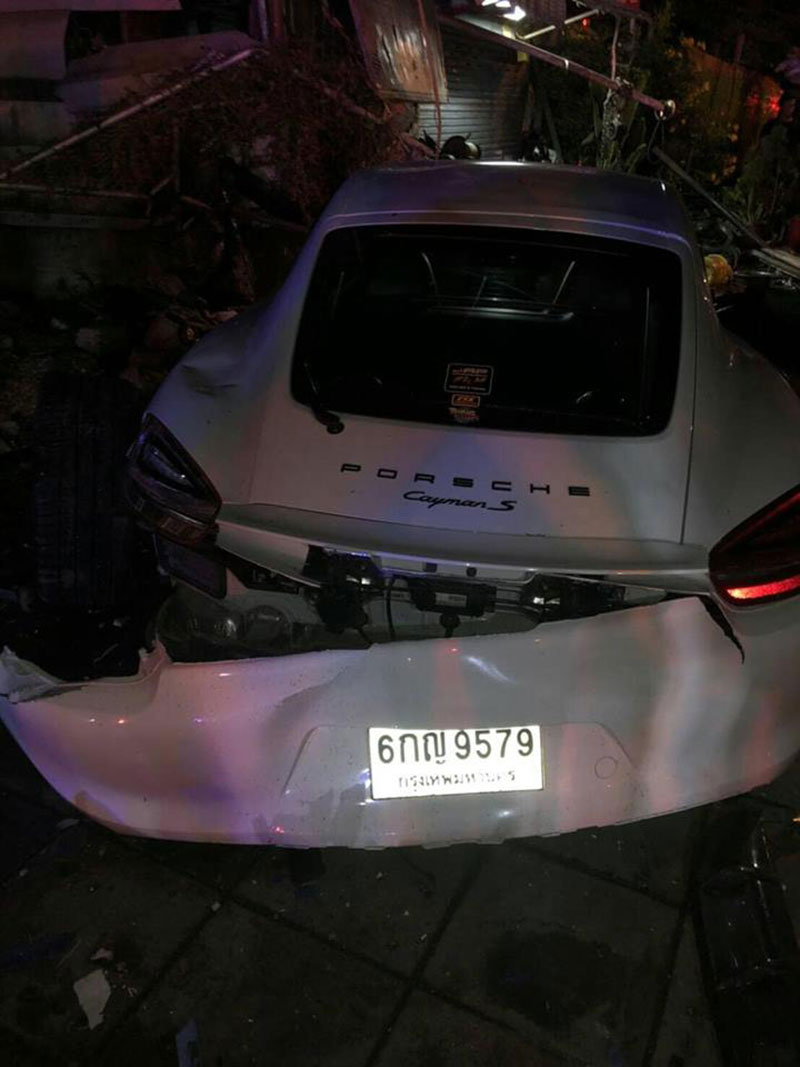 ชนแล้วหนี