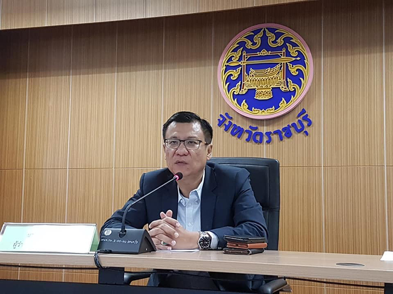 ปิดโรงเรียนต้อนรับนายกฯ
