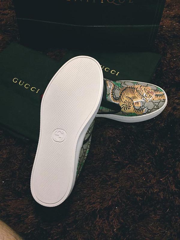 เปรี้ยว ฆ่าหั่นศพ