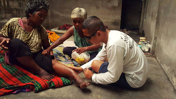 ปรเมศร์ มีสมภพ