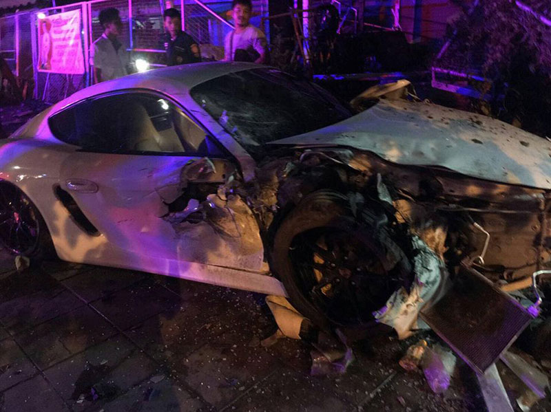 ชนแล้วหนี