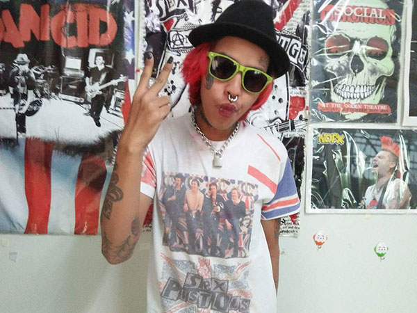 เกื้อ เพียวพั้งก์