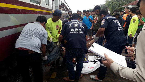 รถไฟทับคนตาย