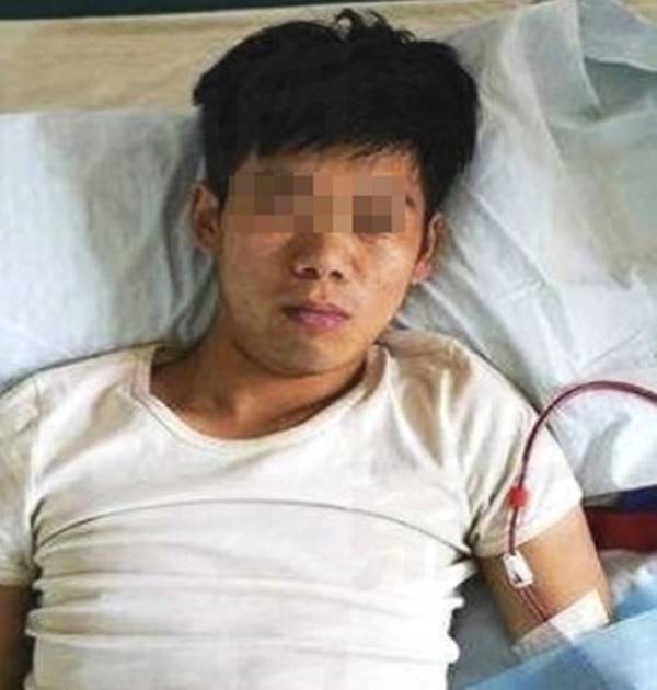 หนุ่มขายไตซื้อ iPhone 4