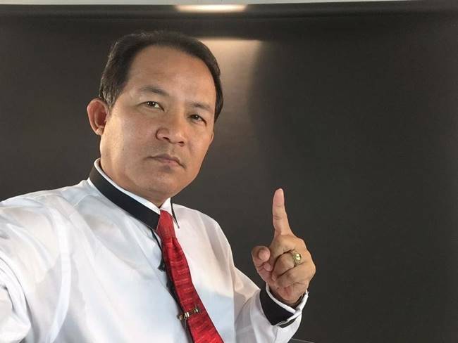 ศรีสุวรรณ ยื่น ป.ป.ช. สอบ ช่อ พรรณิการ์