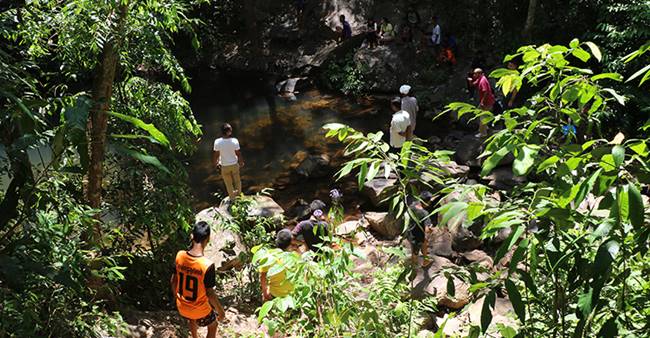 ฆ่าตัวตาย