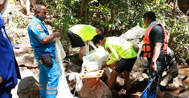 ฆ่าตัวตาย