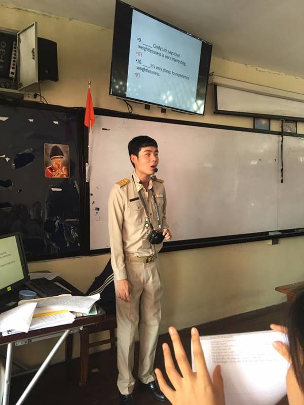 ครูตาบอด 2 ข้าง