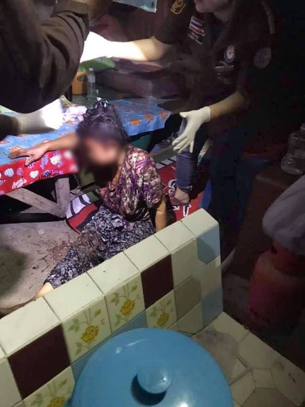 โจรใช้ไม้ติดตะปู บุกตีหัวยาย