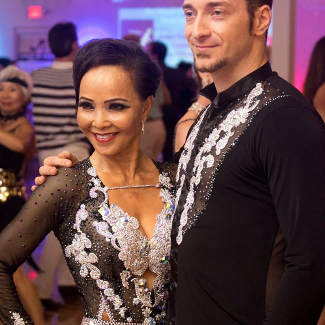 หญิงไทยวัย 71 ปี ได้รับ Golden Buzzer 