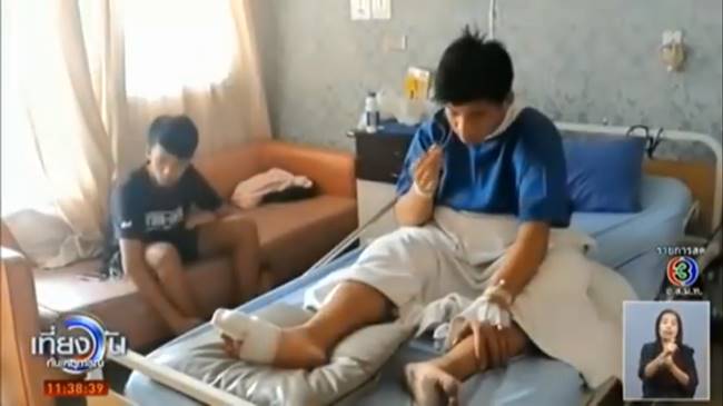 เพื่อนน้องเบส เล่านาทีชนรถพ่วง 