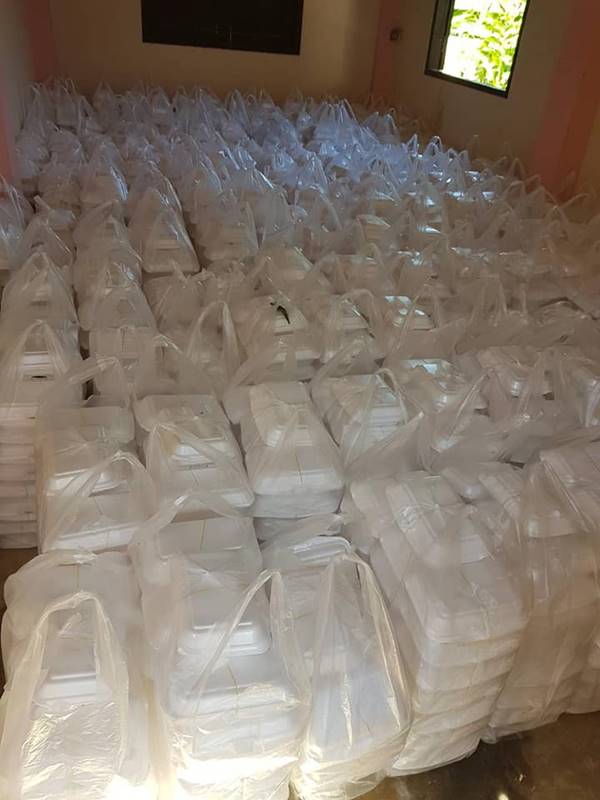 แม่ค้าถูกแคนเซิลข้าว 2 หมื่นกล่อง