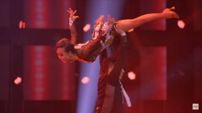 หญิงไทยวัย 71 ปี ได้รับ Golden Buzzer 