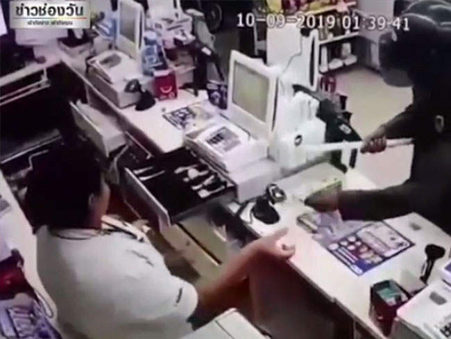 ปล้นเซเว่น