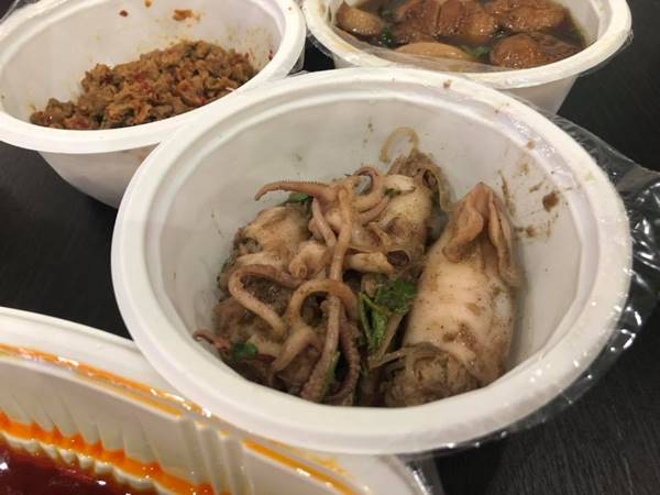 หม่อมถนัดแดก