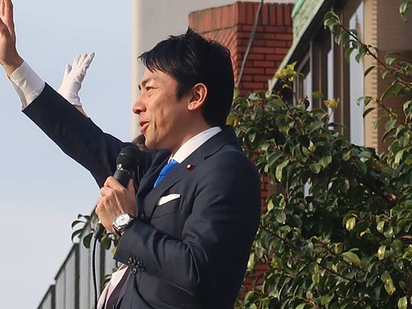 ชินจิโร่ โคอิซูมิ 