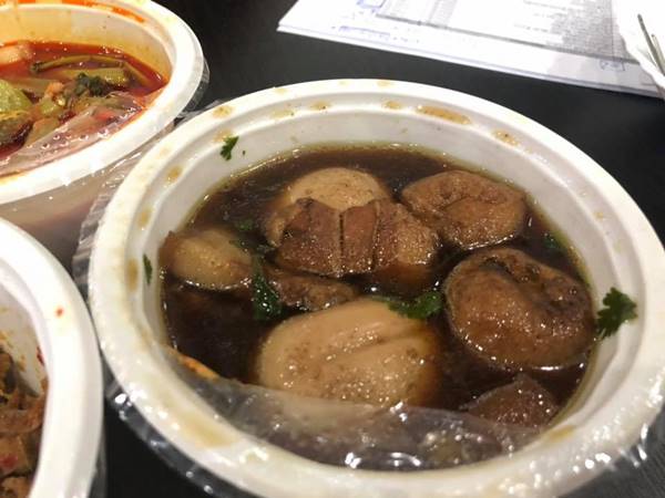 หม่อมถนัดแดก