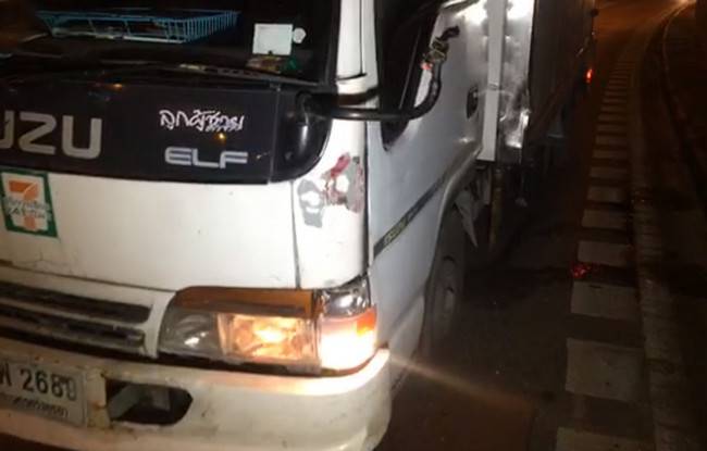  ขี่มอเตอร์ไซค์ย้อนศร