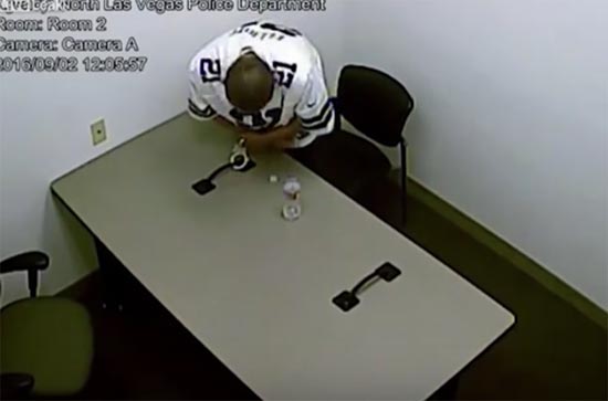 ยังกับในหนัง ผู้ต้องหาแสบงัดกุญแจมือ-ปีนเพดานหนีสำเร็จ (ชมคลิป)