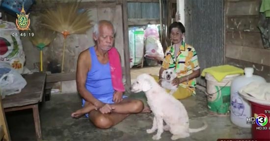 หม่อมหลวง วัย 77 ชีวิตตกอับ อาศัยในบ้านเก่าใกล้พังกับสามีพิการ