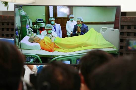 วัดพระธรรมกาย เปิด Live โชว์วิดีโอ ธัมมชโย อาพาธแบบสด ๆ