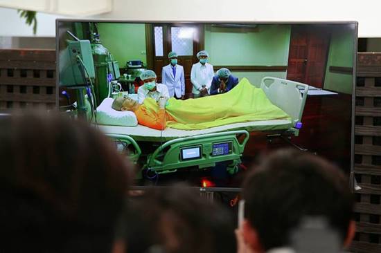 วัดพระธรรมกาย เปิด Live โชว์วิดีโอ ธัมมชโย อาพาธแบบสด ๆ