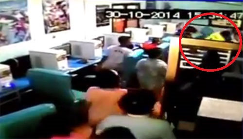 แชร์ว่อน คลิปผู้ใหญ่ต่อยเด็กในร้านเกม ชาวเน็ตจวกเละ 