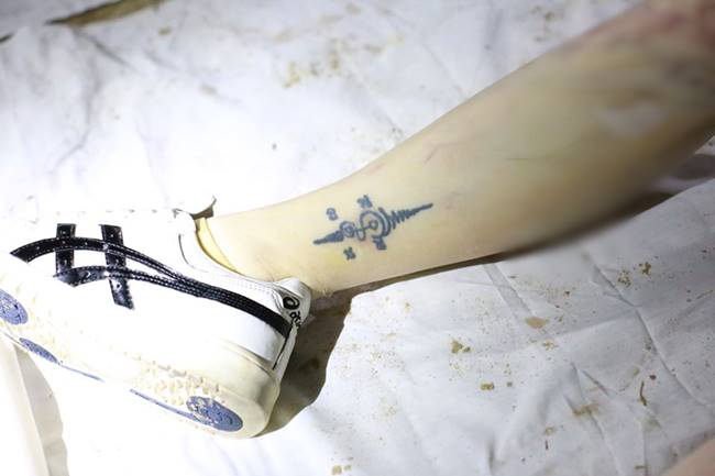 ฆ่ายัดกระเป๋า