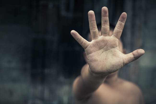 ข่มขืนเด็ก