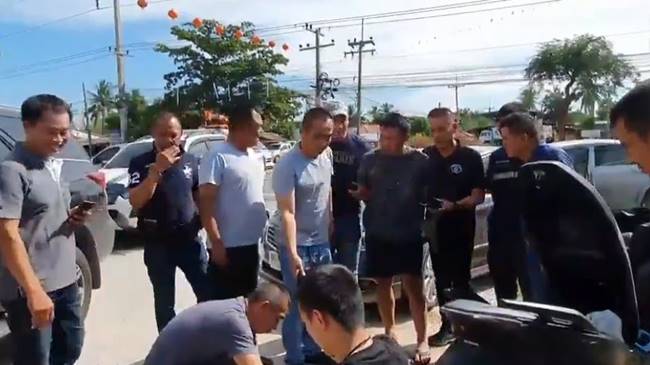 ฆ่ายัดตู้เย็น