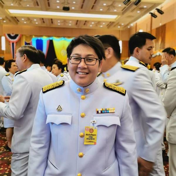 กวินนาถ ตาคีย์