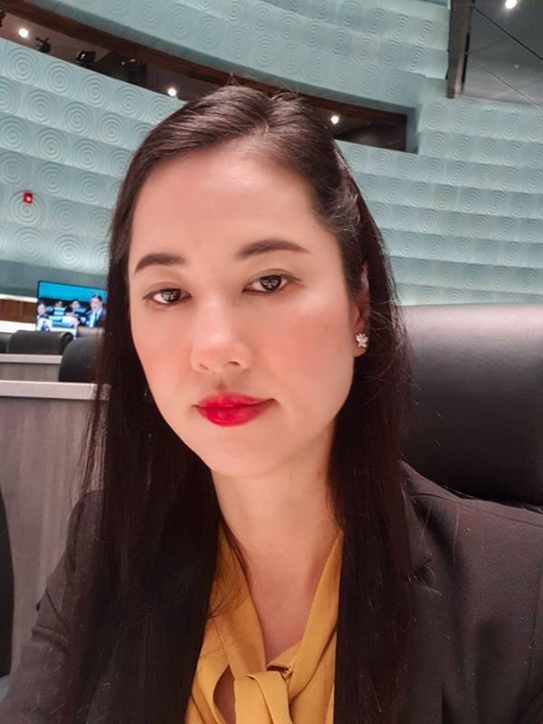 ปารีณา ไกรคุปต์, เสรีพิศุทธ์ เตมียเวส