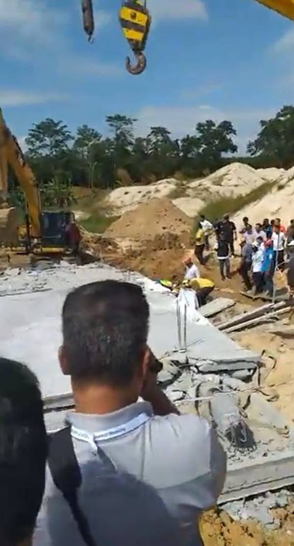 ตึกถล่มภูเก็ต