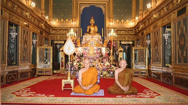 เจ้าอาวาสวัดศรีสุริยวงศ์ 