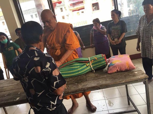 น้องพีพี ถูกพ่อเลี้ยงทำร้ายเสียชีวิต