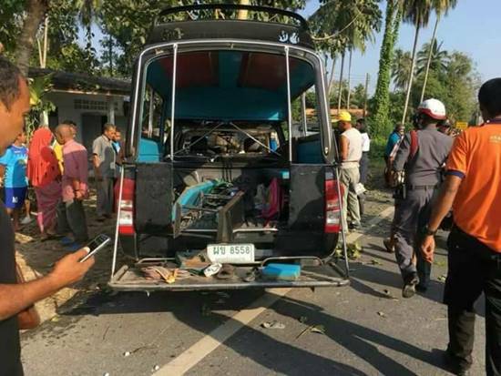 ลูกเสือ-เนตรนารี เข้าช่วยเด็กอนุบาล