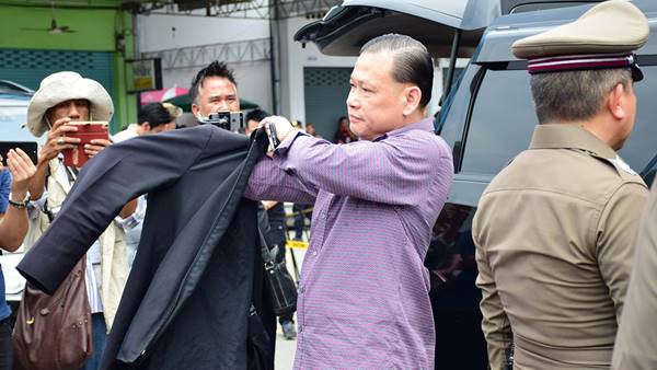  พ.ต.ท. สันธนะ