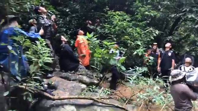 ข่าวเด็กติดถ้ำ