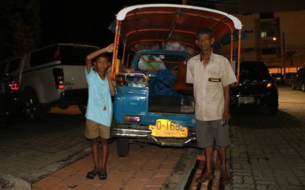 ลุงโรจน์ หลั่งน้ำตามีบ้านอยู่แล้ว