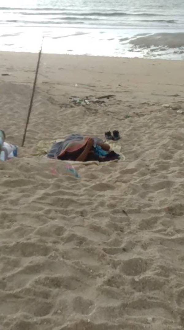 เซ็กส์กลางแจ้งริมหาดชะอำ